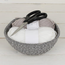 Lade das Bild in den Galerie-Viewer, 3er Set Aufbewahrungskorb rund Schwarz Weiß