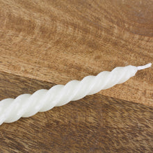 Lade das Bild in den Galerie-Viewer, 8er Set Spiralkerzen Elfenbein