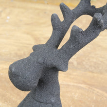 Lade das Bild in den Galerie-Viewer, Teelichthalter Hirsch schwarz matt