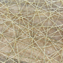 Lade das Bild in den Galerie-Viewer, 2er Set Platzset Gold geflochten