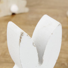 Lade das Bild in den Galerie-Viewer, 3er Set Osterhase Holz mit Puschel