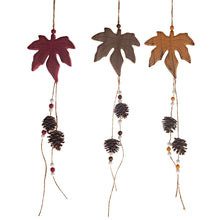 Lade das Bild in den Galerie-Viewer, 3er Set Dekohänger Herbst Blätter bunt