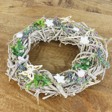 Lade das Bild in den Galerie-Viewer, Flechtkranz mit Lavendel und Blüten