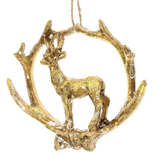 Lade das Bild in den Galerie-Viewer, Hirsch Aufhänger im Geweih antik gold 2er Set