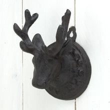 Lade das Bild in den Galerie-Viewer, Wandhaken Hirschkopf rund