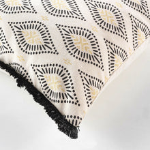 Lade das Bild in den Galerie-Viewer, Kissen Muster Beige Schwarz Gold