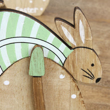 Lade das Bild in den Galerie-Viewer, 2er Set Holzei mit Osterhase Braun Grün