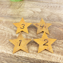 Lade das Bild in den Galerie-Viewer, 4er Set Kerzenstecker 1-4 Rost