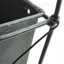 Lade das Bild in den Galerie-Viewer, Balkontopf mit Einsatz