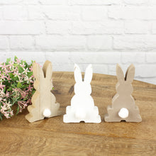 Lade das Bild in den Galerie-Viewer, 3er Set Osterhase Holz mit Puschel