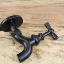 Lade das Bild in den Galerie-Viewer, Wandhaken Wasserhahn Schwarz