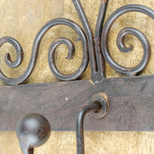 Lade das Bild in den Galerie-Viewer, Hakenleiste Dunkelrost Eisen