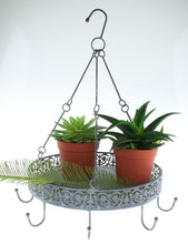 Lade das Bild in den Galerie-Viewer, Kräuterkrone Grau patiniert rund