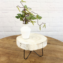 Lade das Bild in den Galerie-Viewer, Baumscheibe mit Metallbeinen Weiß gewischt