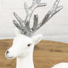 Lade das Bild in den Galerie-Viewer, Hirsch Samt Weiß Silber 18 oder 23 cm