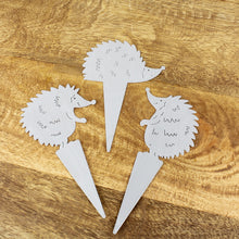 Lade das Bild in den Galerie-Viewer, 3er Set Dekoigel zum stecken Metall Grau