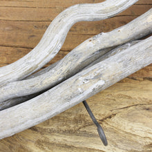Lade das Bild in den Galerie-Viewer, Deko-Äste gebunden mit Haken