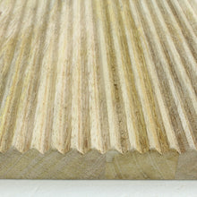 Lade das Bild in den Galerie-Viewer, Brot Schneidebrett