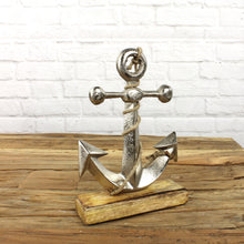 Lade das Bild in den Galerie-Viewer, Anker auf Holzfuß klein