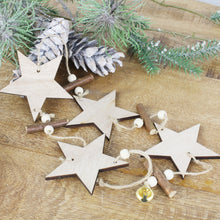 Lade das Bild in den Galerie-Viewer, 2er Set Holzgirlande Sterne