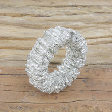 Lade das Bild in den Galerie-Viewer, Serviettenring 4- Set perlenbesetzt silber
