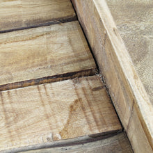 Lade das Bild in den Galerie-Viewer, Holztablett viereckig Braun