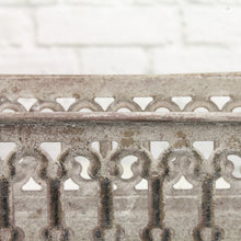 Lade das Bild in den Galerie-Viewer, Tablett, Ablageschale, Deko-Schale in Antik finished