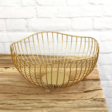 Lade das Bild in den Galerie-Viewer, Dekoschale geschwungen Gold