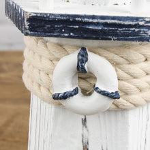 Lade das Bild in den Galerie-Viewer, Leuchtturm