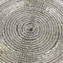 Lade das Bild in den Galerie-Viewer, 6er Set Glasuntersetzer rund Perlenbestickt