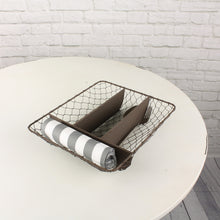 Lade das Bild in den Galerie-Viewer, Besteckkasten Metall