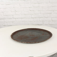 Lade das Bild in den Galerie-Viewer, Dekoteller Tablett Rund rostig