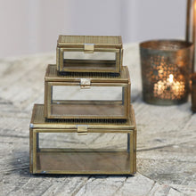 Lade das Bild in den Galerie-Viewer, Boxen Set 3-teilig, antique Messing