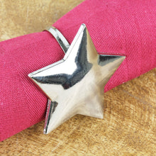 Lade das Bild in den Galerie-Viewer, 4er Set Serviettenringe Stern Silber