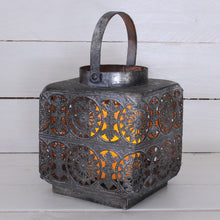 Lade das Bild in den Galerie-Viewer, Windlicht Orientalisch
