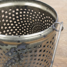 Lade das Bild in den Galerie-Viewer, Windlicht Messing Metall