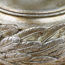 Lade das Bild in den Galerie-Viewer, Schmuckdose rund Feder Silber