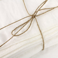 Lade das Bild in den Galerie-Viewer, 6er Set Stoffservietten off-white