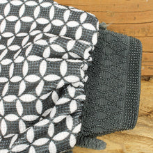 Lade das Bild in den Galerie-Viewer, 2er Set Chenille-Handschuh aus Mikrofaser, grau