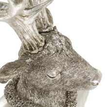 Lade das Bild in den Galerie-Viewer, Hirschbüste Silber Glitzernd