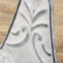 Lade das Bild in den Galerie-Viewer, Seifenhalter Altsilber Metall
