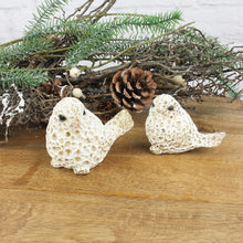 Lade das Bild in den Galerie-Viewer, 2er Set Dekovogel Polystone 9 & 11 cm