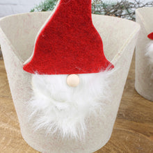 Lade das Bild in den Galerie-Viewer, 2er Set Geschenkkorb Weihnachten groß rot grau