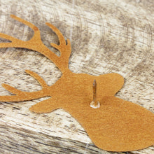 Lade das Bild in den Galerie-Viewer, 4er Set Kerzenstecker Hirschkopf Rost