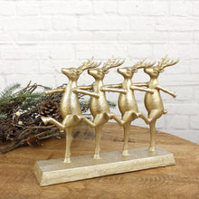 Lade das Bild in den Galerie-Viewer, Hirsch Ballett Gold