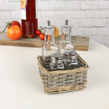 Lade das Bild in den Galerie-Viewer, Essig & Öl Menage 5 tlg. im Rattabkorb