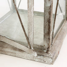 Lade das Bild in den Galerie-Viewer, Laternen, 2er Set, Antik finished, Metall