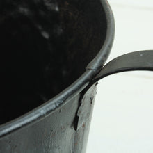 Lade das Bild in den Galerie-Viewer, Blumentopf Blechtasse