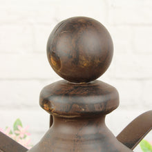 Lade das Bild in den Galerie-Viewer, Deko Krone Metall Rostbraun