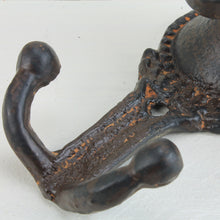 Lade das Bild in den Galerie-Viewer, Wandhaken Blume